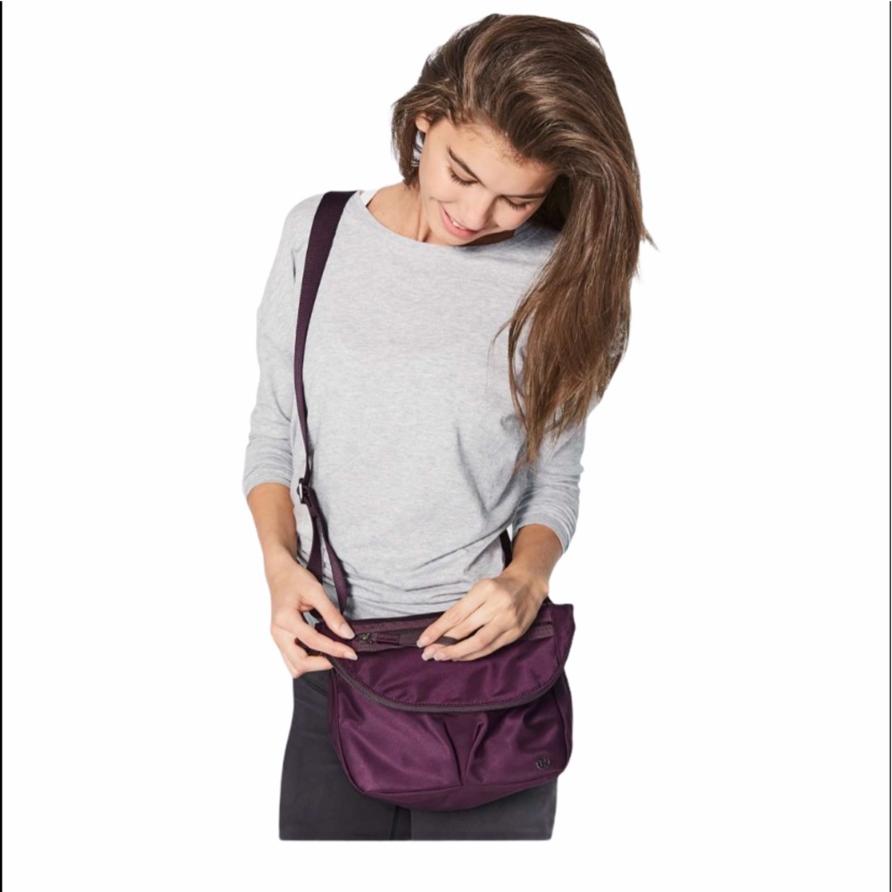 Lululemon Festival Bag 11 Black Cherry Crossbody